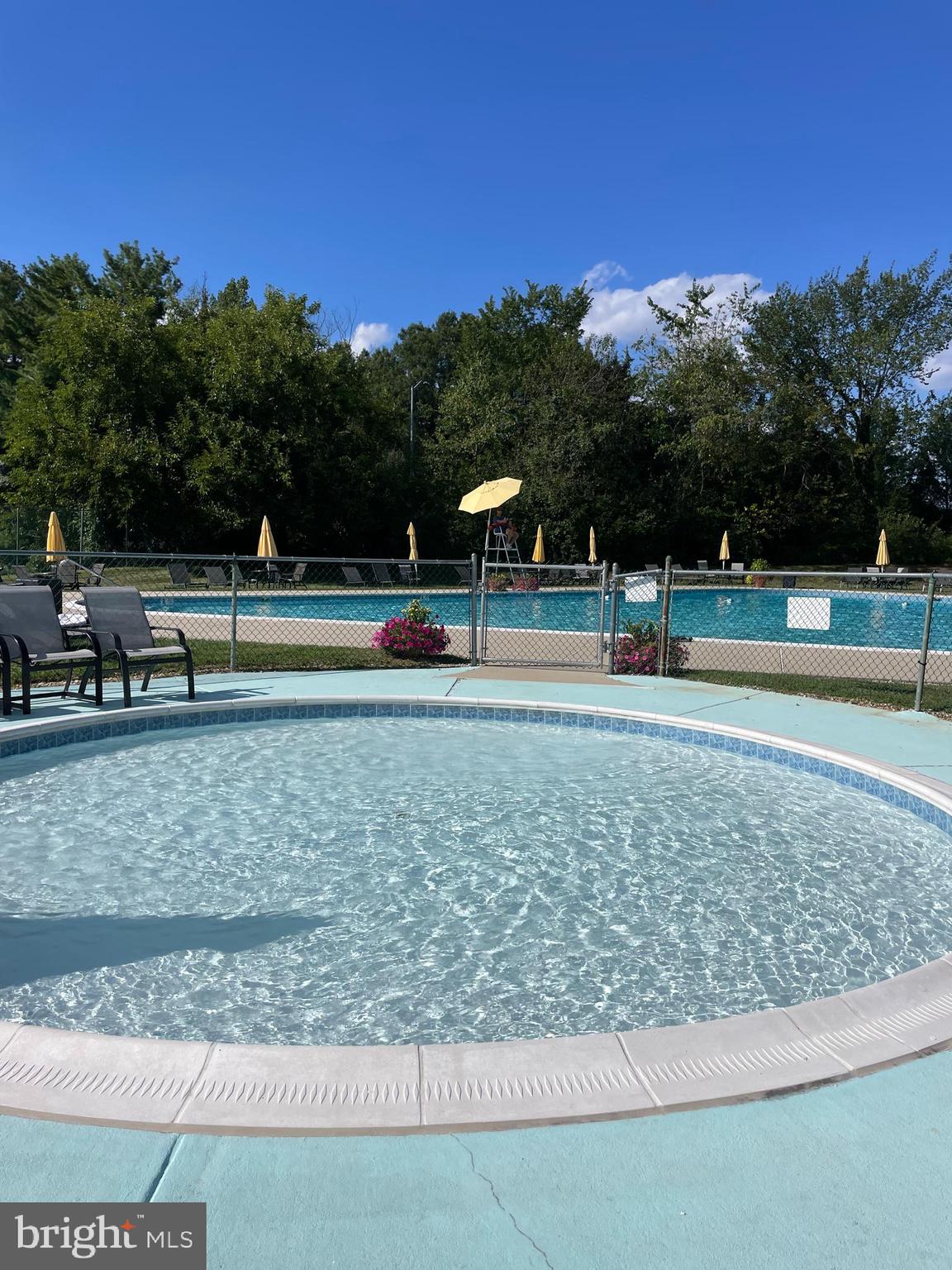 DULANEY TOWERS - Residential