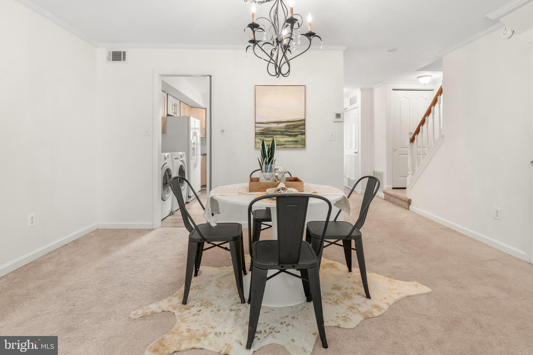 DULANEY TOWERS - Residential