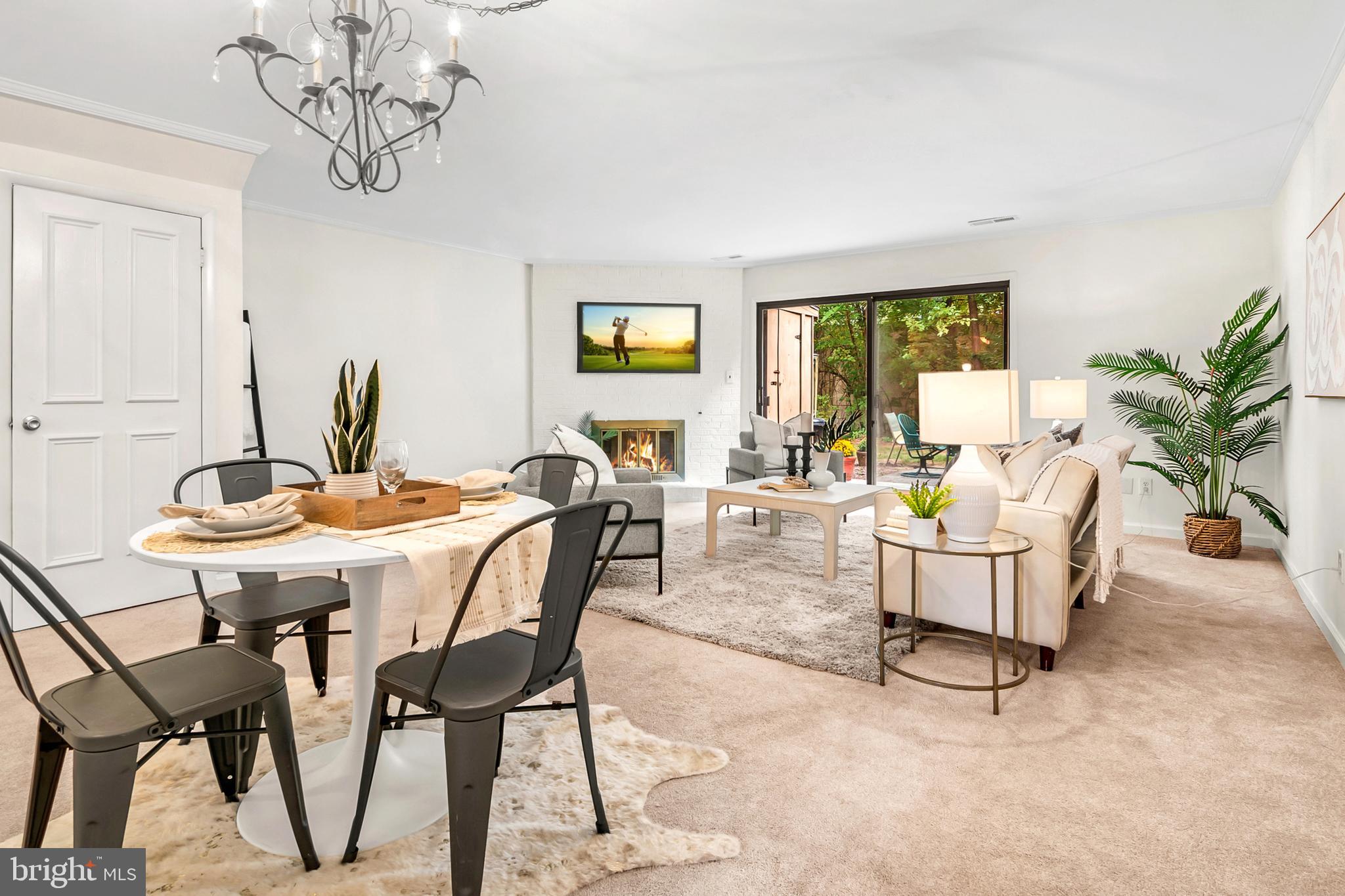 DULANEY TOWERS - Residential