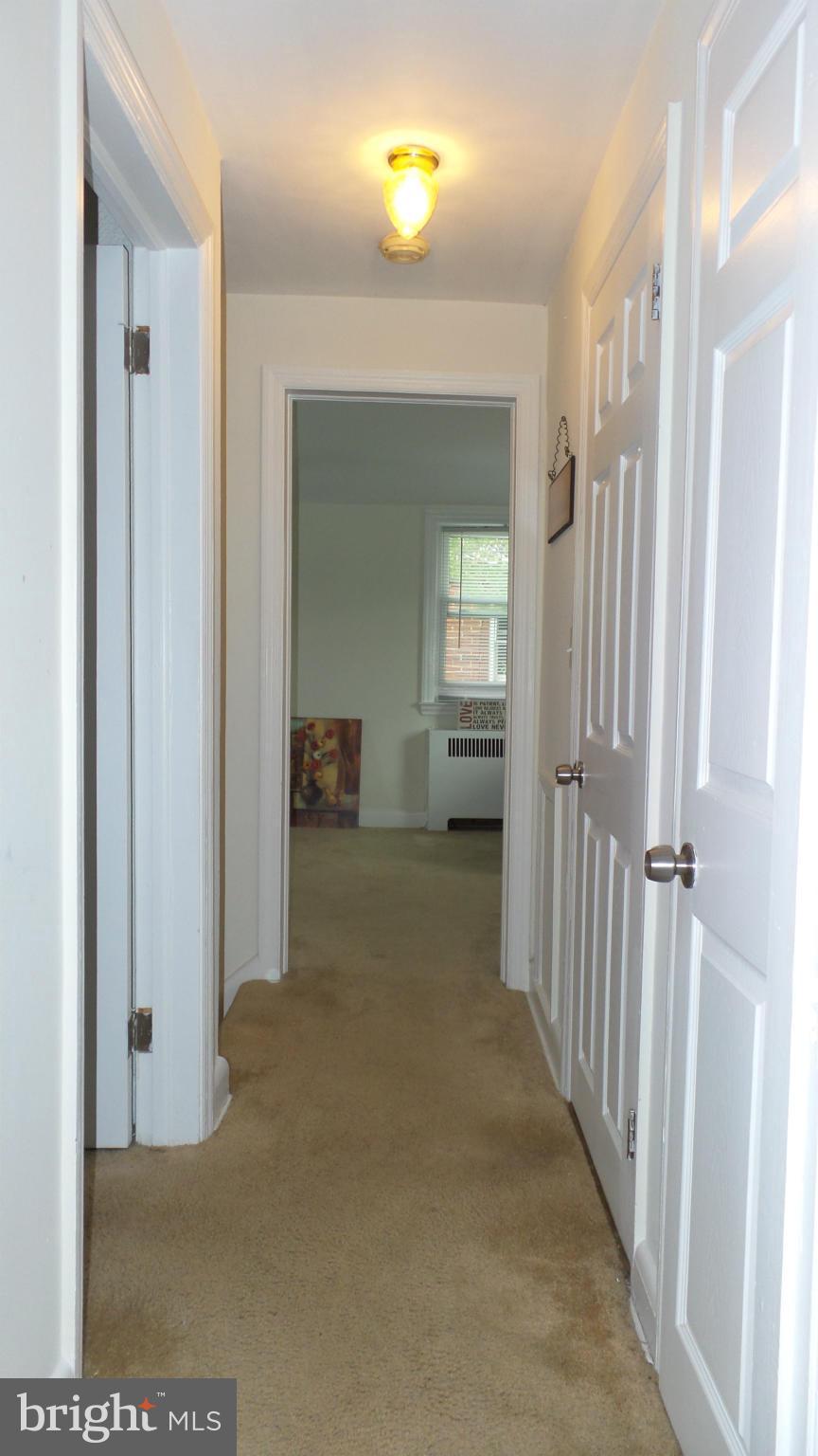 COLONIAL VILLAGE - Residential