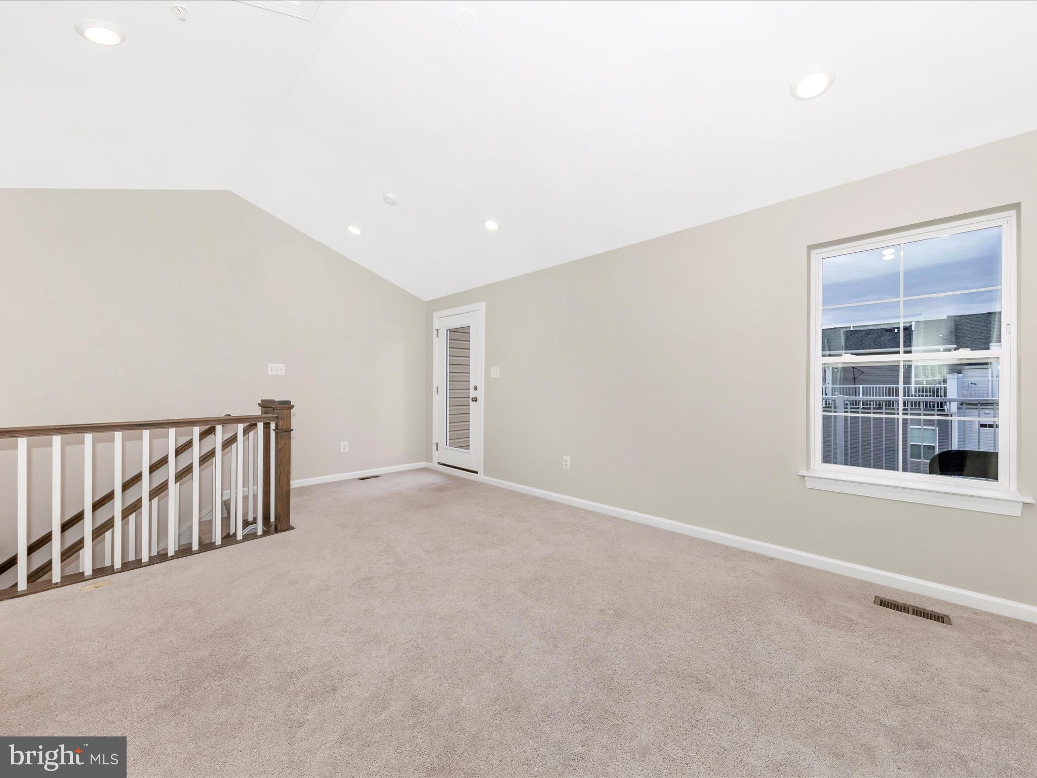 QUINCE ORCHARD - Residential