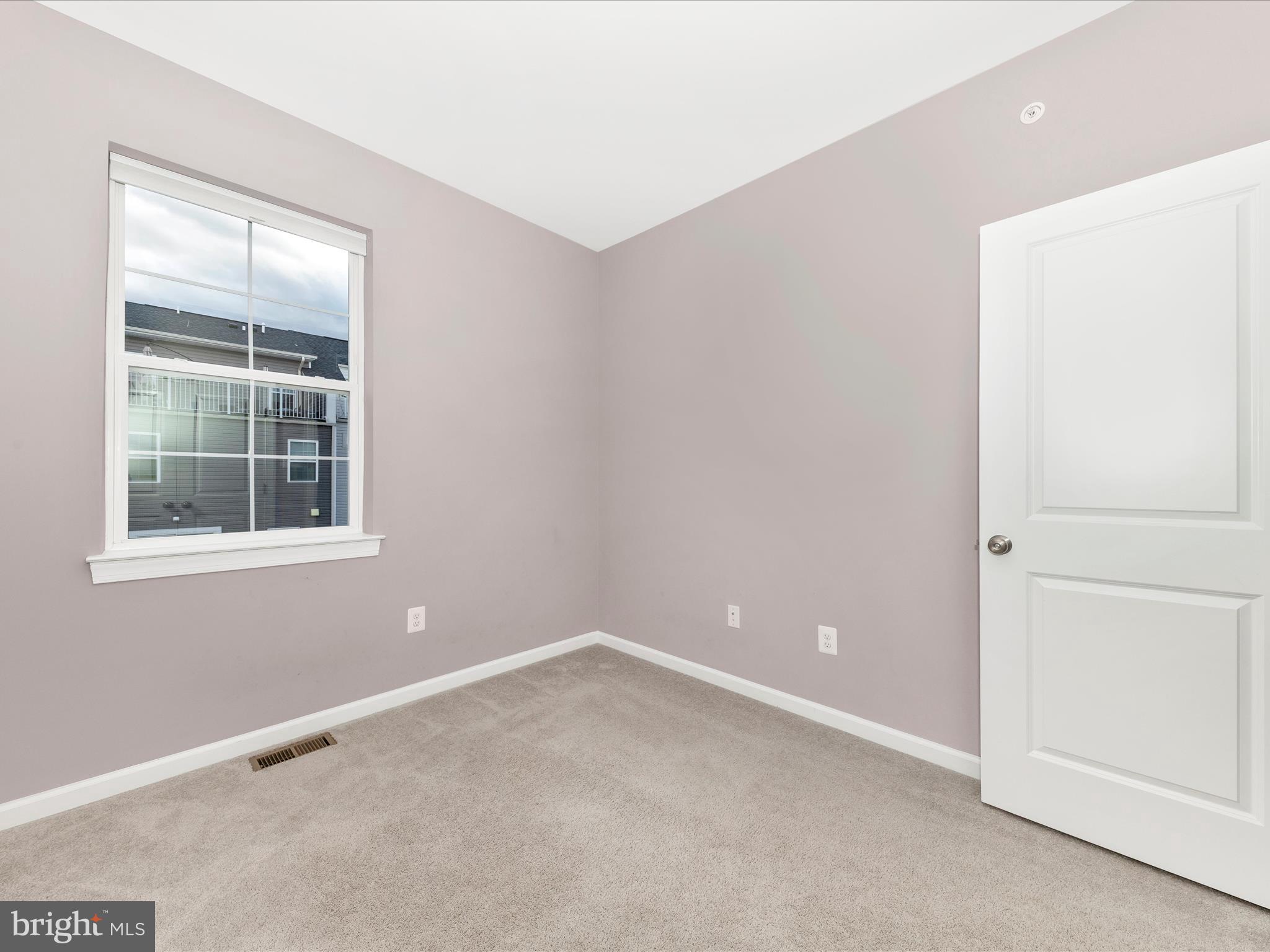 QUINCE ORCHARD - Residential