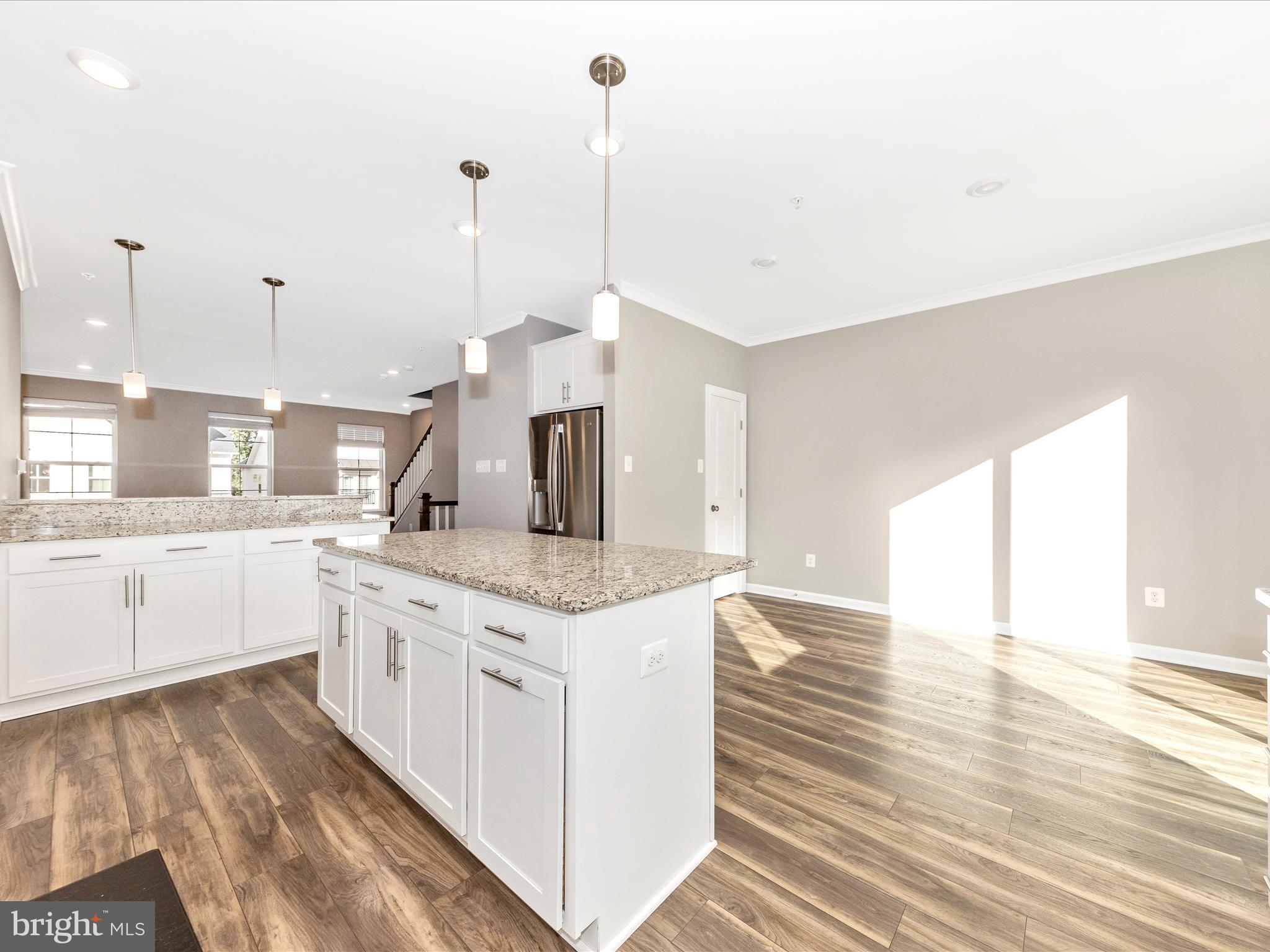 QUINCE ORCHARD - Residential