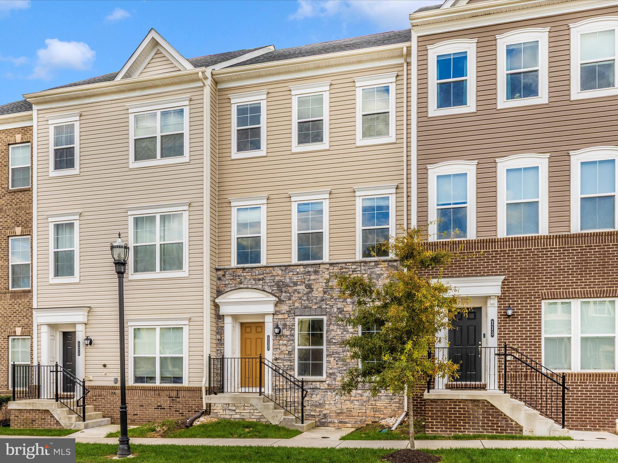 QUINCE ORCHARD - Residential