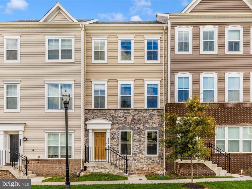 Modern 4-Level Townhome with Rooftop Deck.
PRICE TO SELL!!!MUST SEE! Don't miss this beautiful home ! The Chase at Quince Orchard features luxury town homes with all the designer finishes you’ve been looking for (granite countertops, hardwood floors, stainless steel appliances, open plan kitchen and more).

This stunning 4-bedroom, 3-full-bath, 2-half-bath townhome offering four levels of stylish living space, including an upper-level loft with a rooftop deck—ideal for entertaining, relaxing, or working from home.

Nestled in a lively and sought-after neighborhood, this home impresses with oversized windows, an open floor plan, recessed lighting, and durable LVP flooring. The main level features a spacious, sun-filled living area and a gourmet kitchen with granite countertops, white cabinetry, stainless steel appliances, and a large center island perfect for casual dining and gatherings.

The upper level offers three generously sized bedrooms and two full baths, including a serene primary suite with ample closet space and a private bath. The top-level loft serves as a flexible bonus space—perfect for a 5th bedroom, office, gym, or lounge—and includes a half bath and access to the private rooftop deck.

The entry-level includes a bedroom and full bath, plus direct access to the attached 2-car garage.

Enjoy smart living with built-in smart home technology that enhances comfort and control. The home is ideally located just a short drive to Shady Grove Metro, I-270, and the ICC—making commuting in any direction a breeze.

Neighborhood Perks:

Located near Quince Orchard Park and Lakelands Park with trails, sports fields, and playgrounds. Just minutes from The Kentlands and Downtown Crown, you'll enjoy easy access to dining, shopping, entertainment, and everyday conveniences.