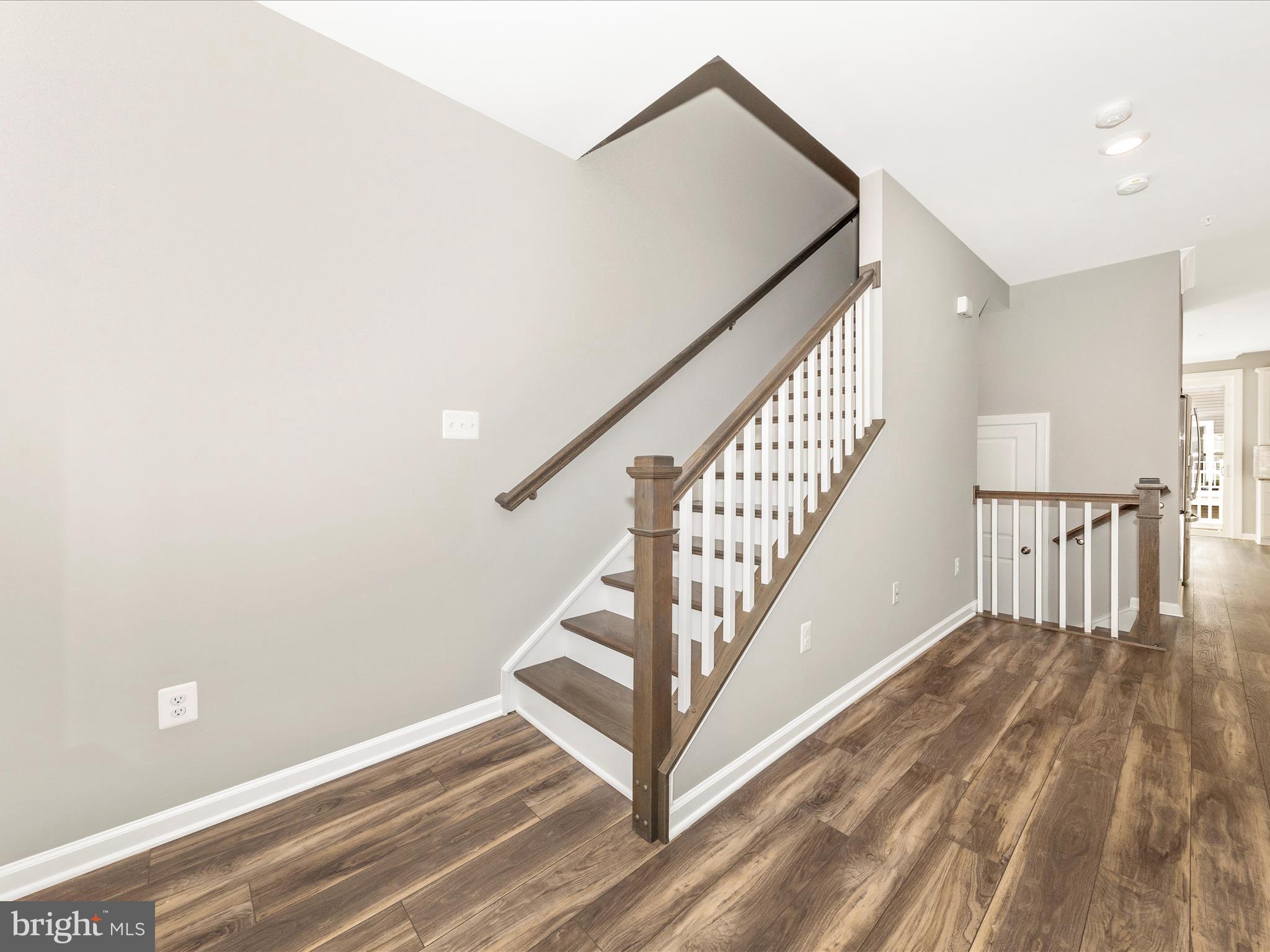 QUINCE ORCHARD - Residential