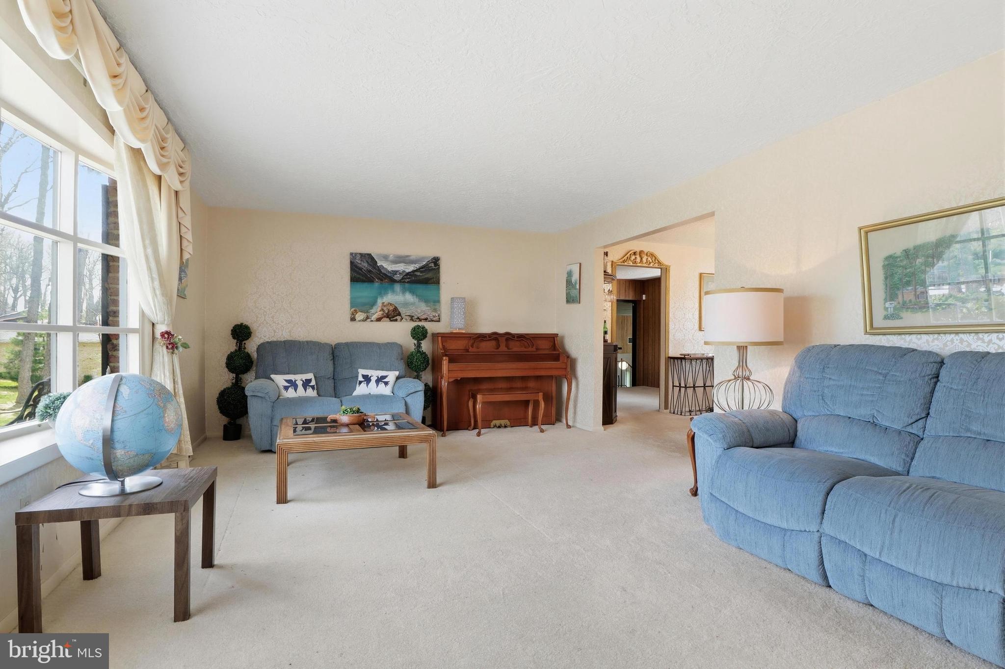 SHERWOOD FOREST - Residential