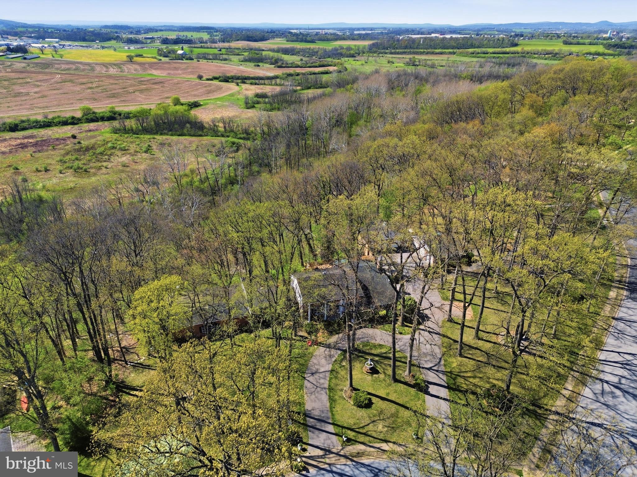 SHERWOOD FOREST - Residential