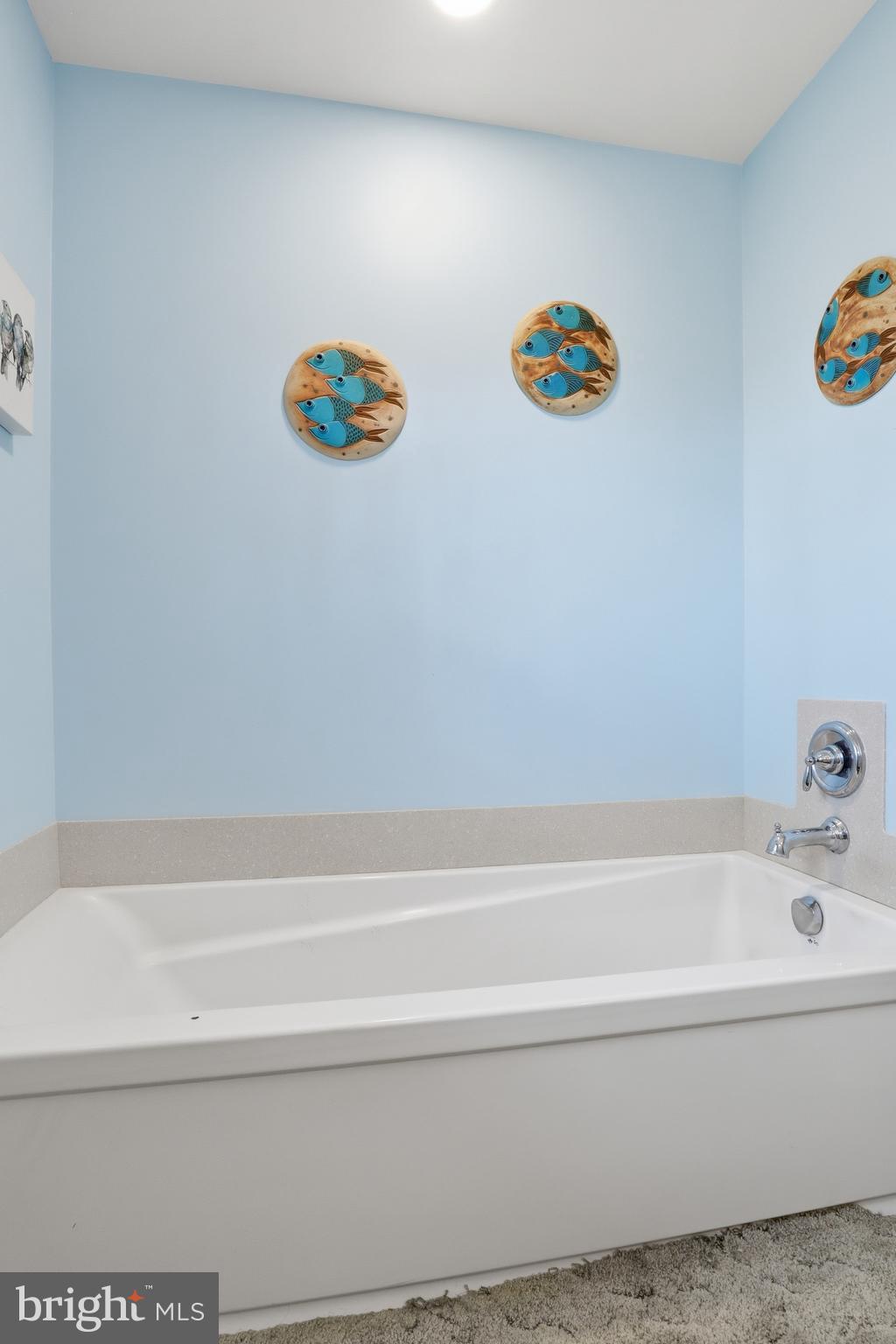 SHERWOOD FOREST - Residential