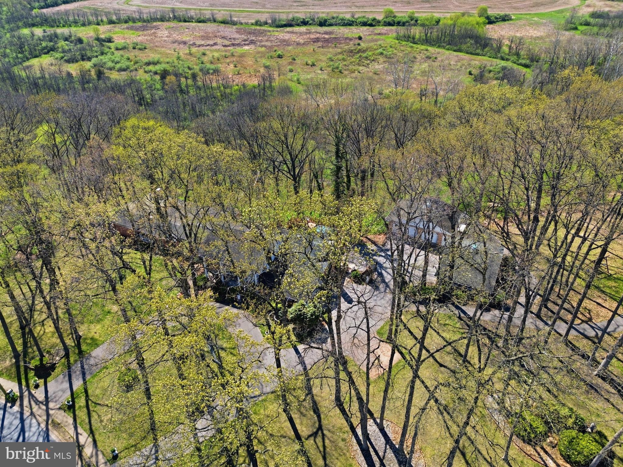 SHERWOOD FOREST - Residential