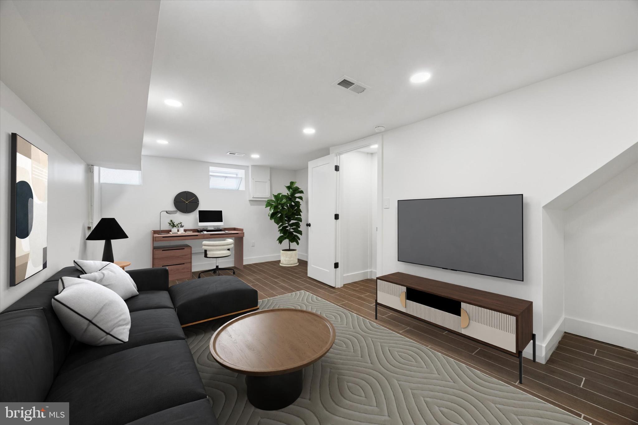 DICKINSON NARROWS - Residential