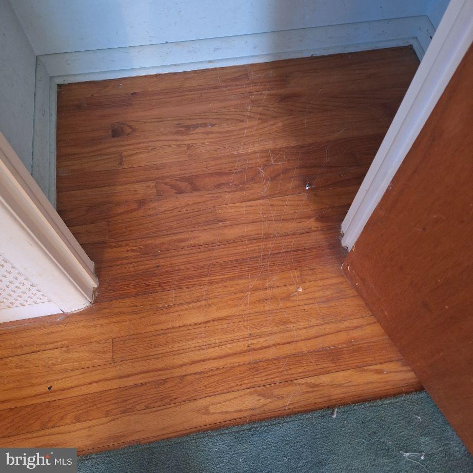 SCOT GLEN - Residential