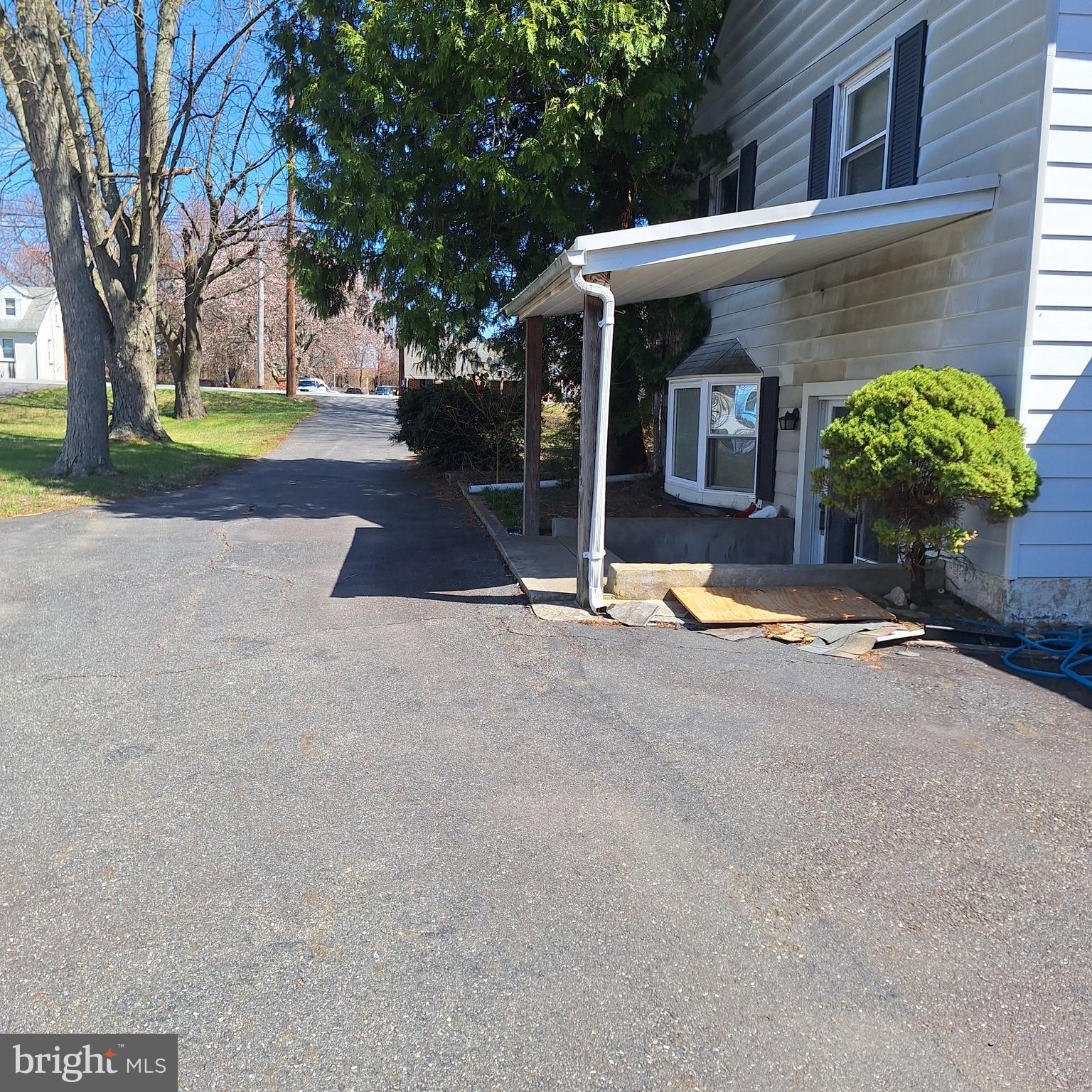 SCOT GLEN - Residential