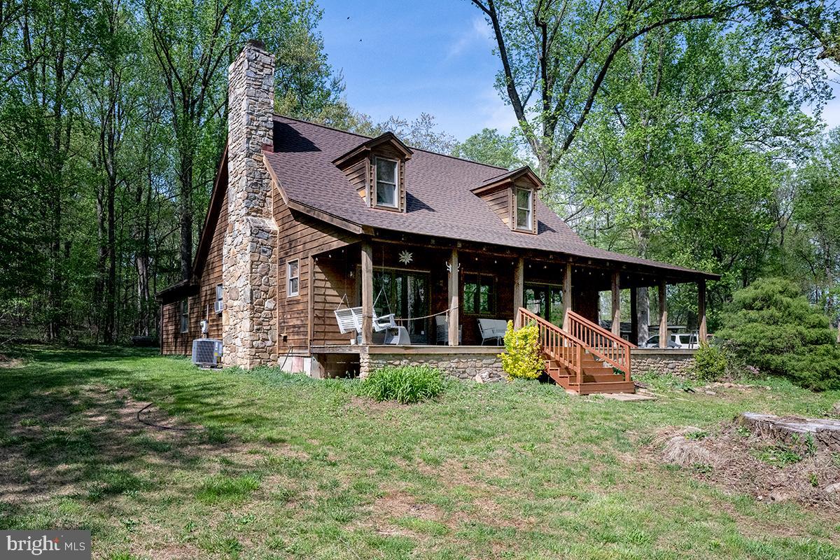 SHORT HILL - Residential