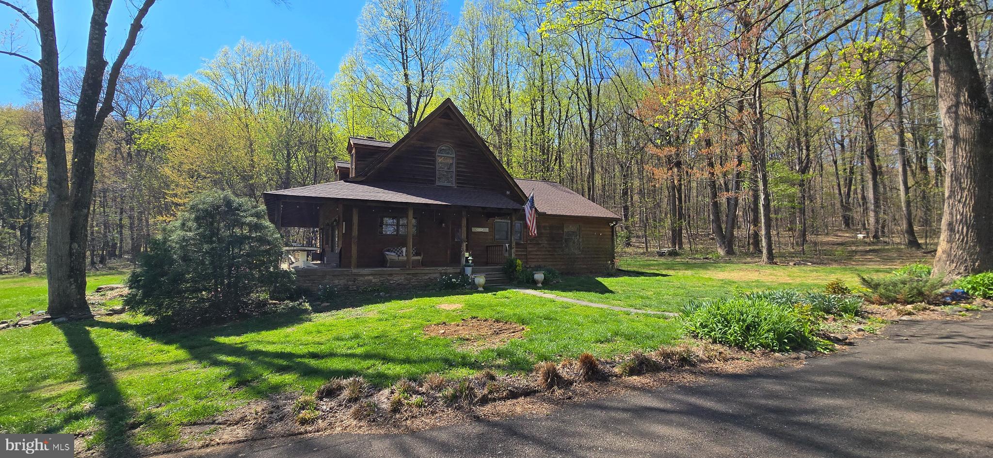 SHORT HILL - Residential