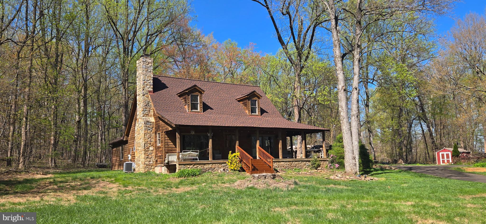 SHORT HILL - Residential
