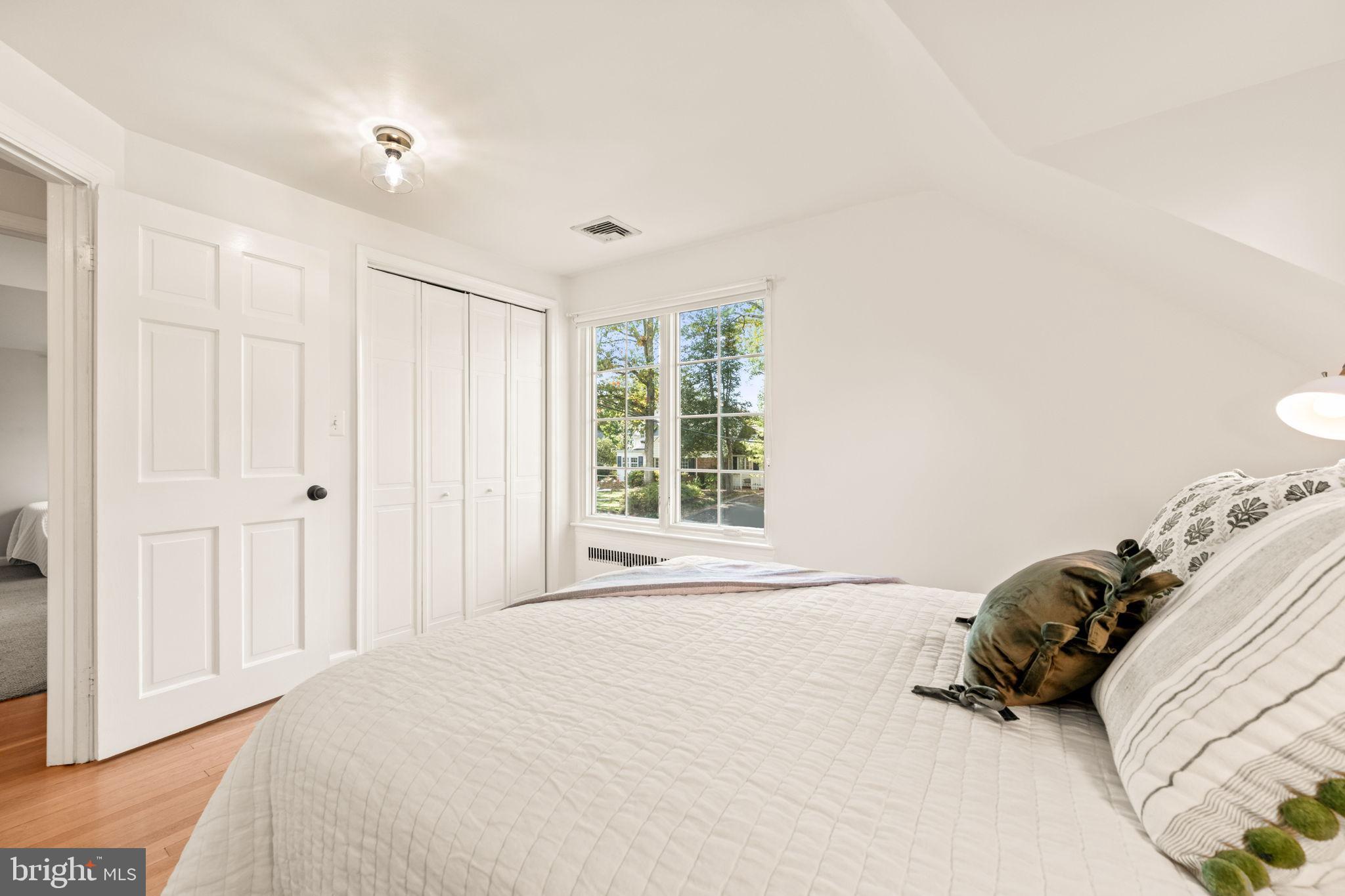 BEVERLY HILLS - Residential