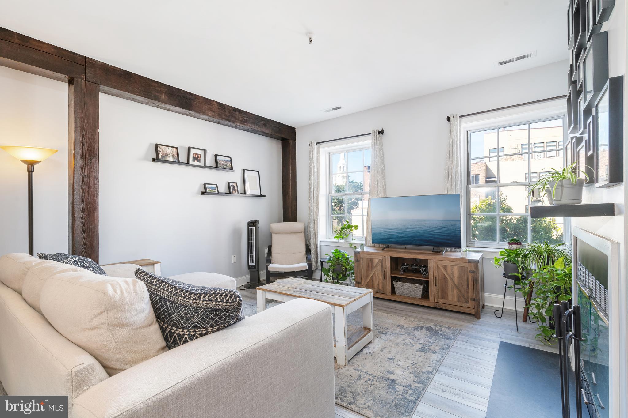 OLD CITY - Residential