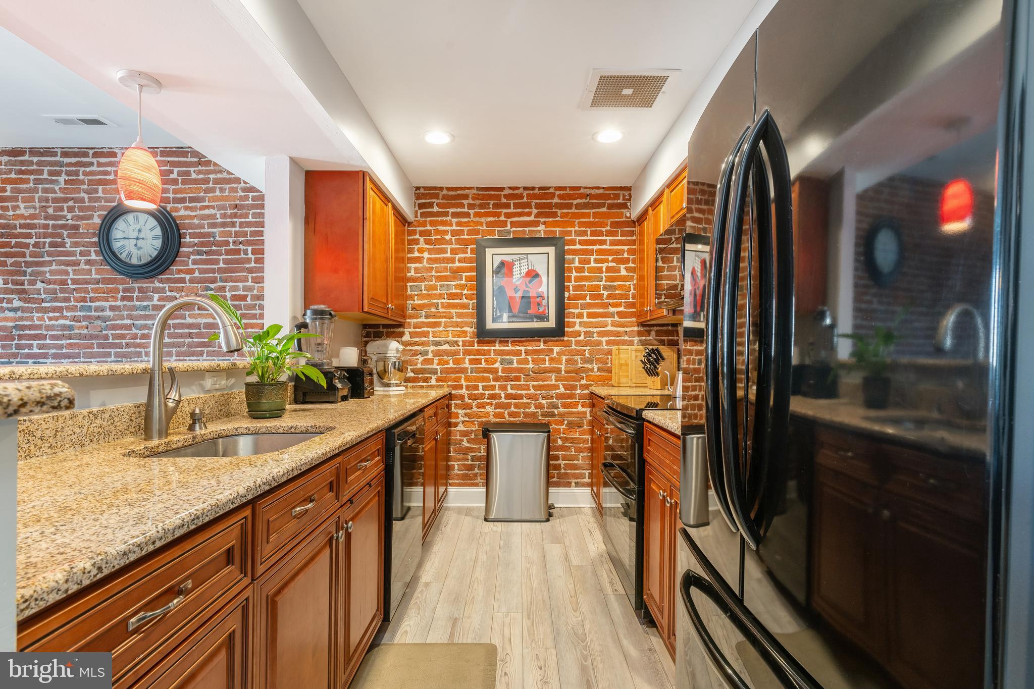 OLD CITY - Residential