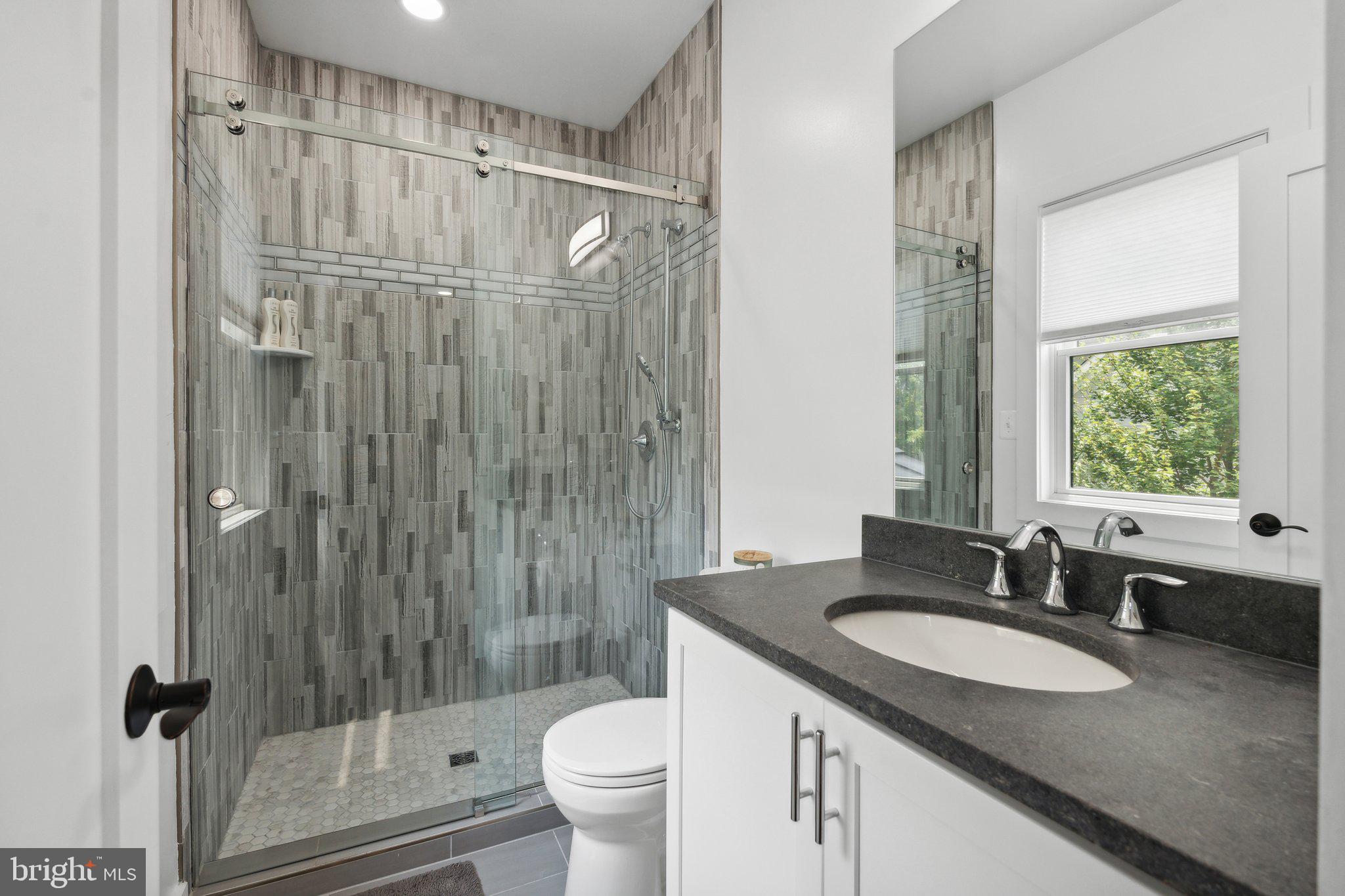 PIMMIT HILLS - Residential