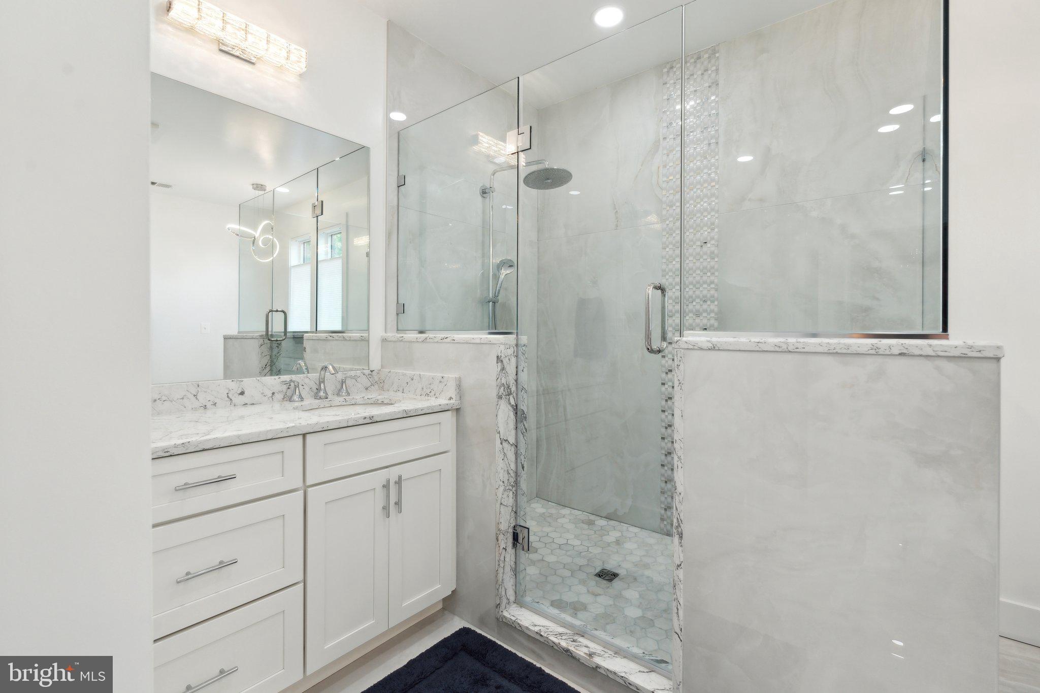 PIMMIT HILLS - Residential