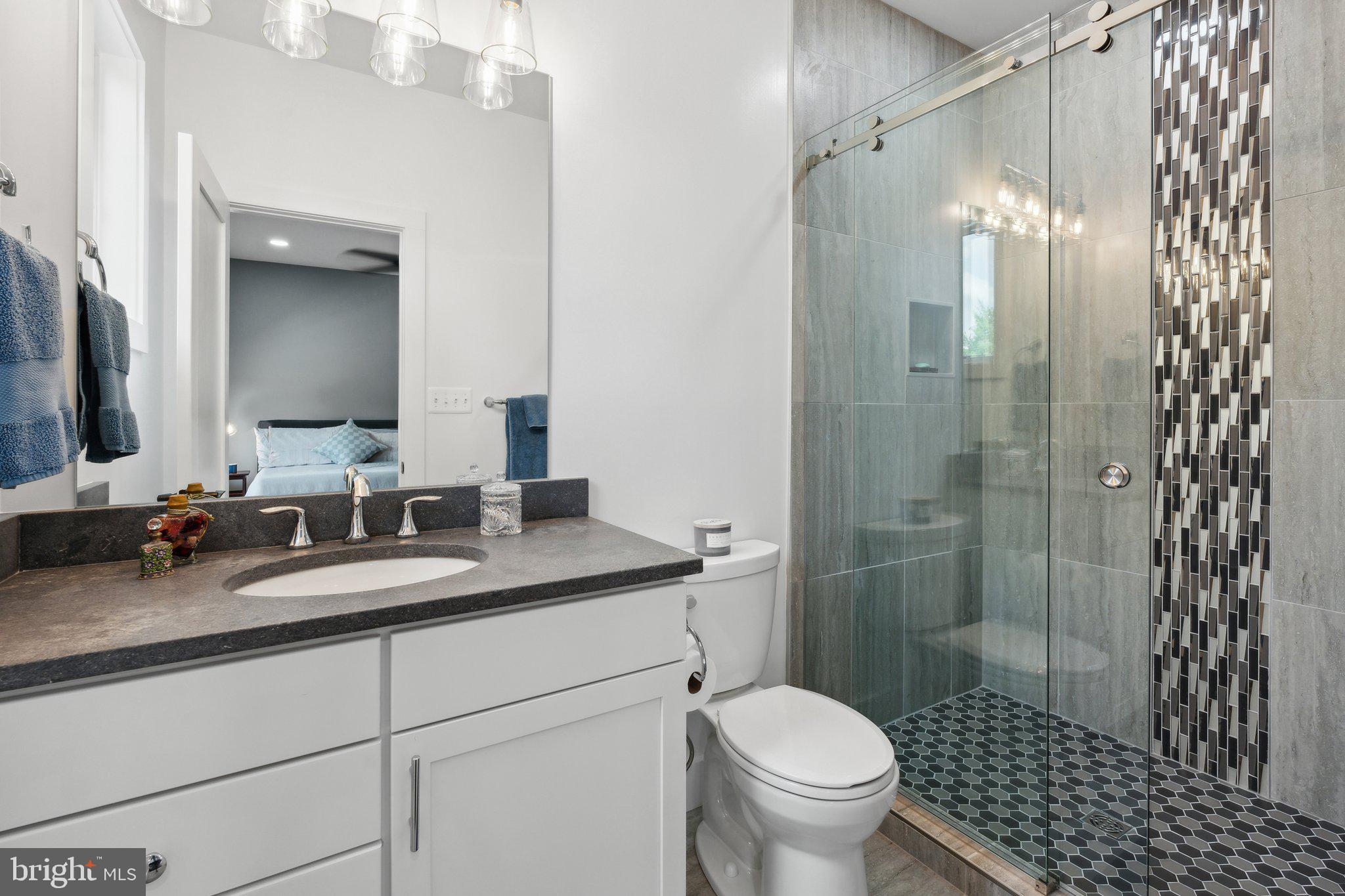 PIMMIT HILLS - Residential