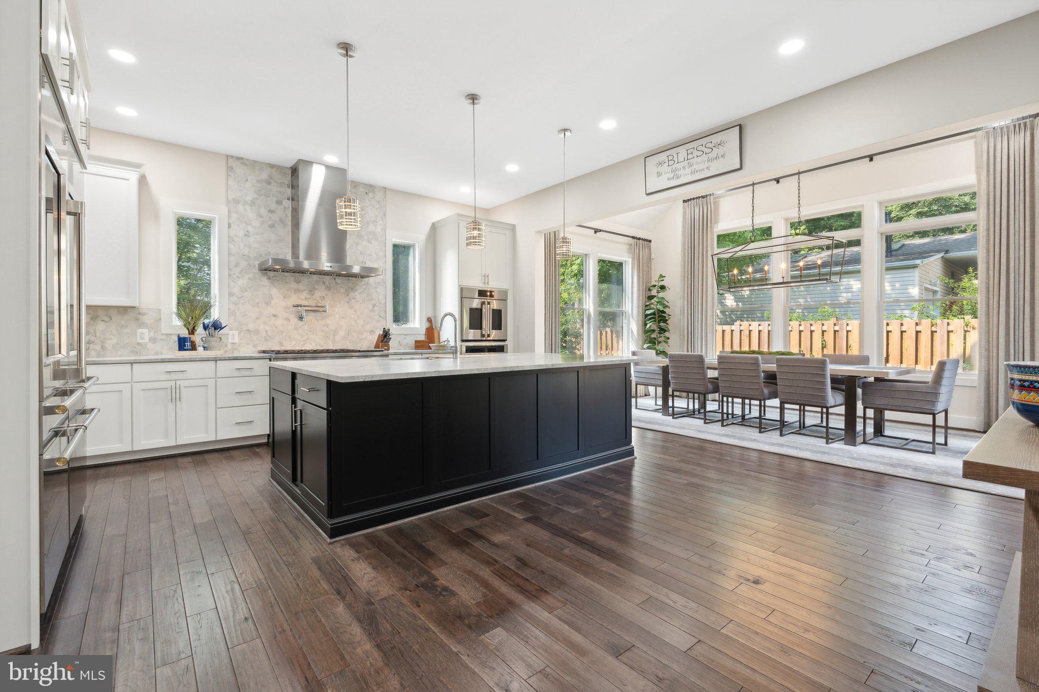 PIMMIT HILLS - Residential