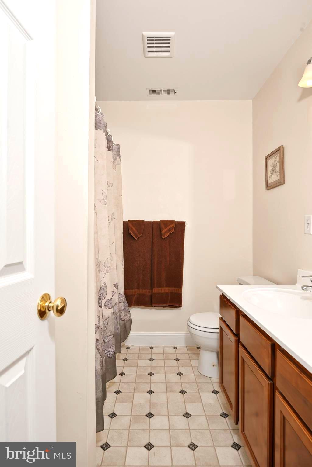 VILLAGE AT KENNEDYVILLE - Residential