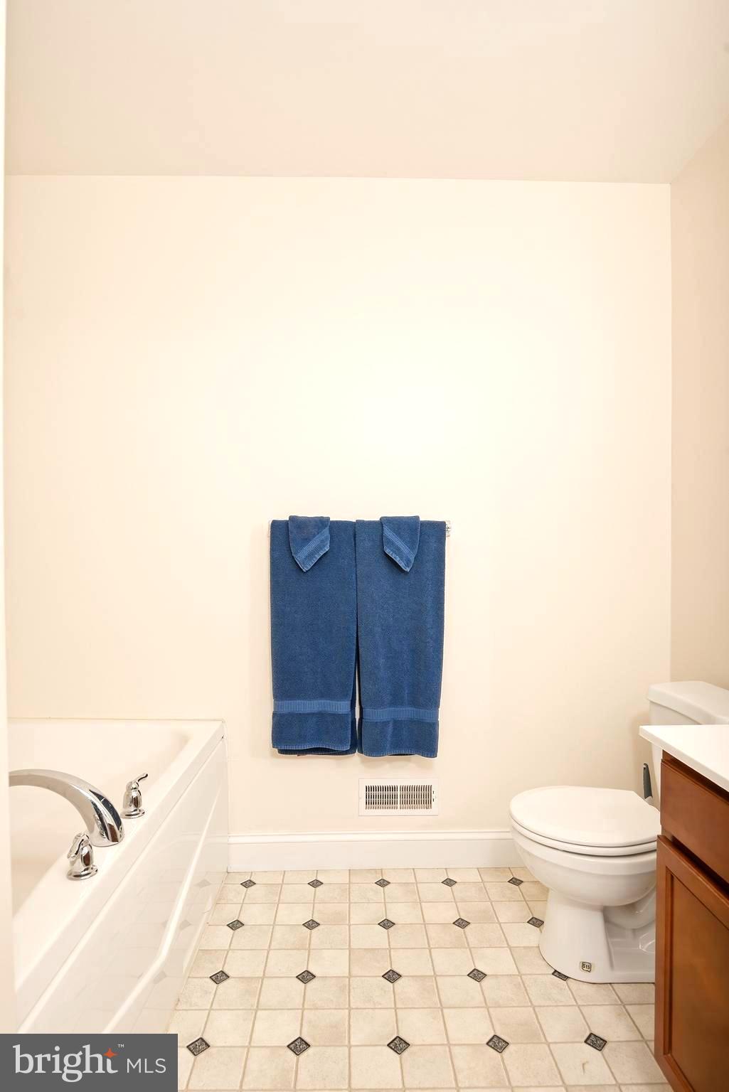 VILLAGE AT KENNEDYVILLE - Residential