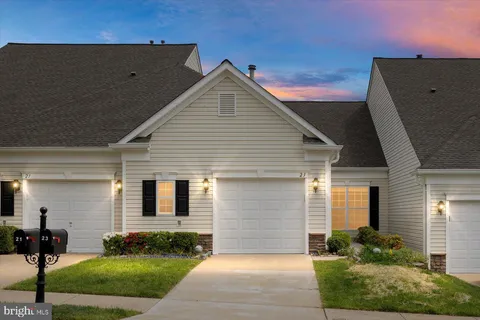 23 Highlander Drive Unit 41-2, Fredericksburg, VA MLS: VAST2038240