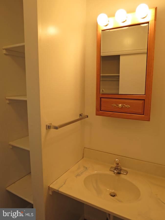 ROLLING RIDGE II - Residential