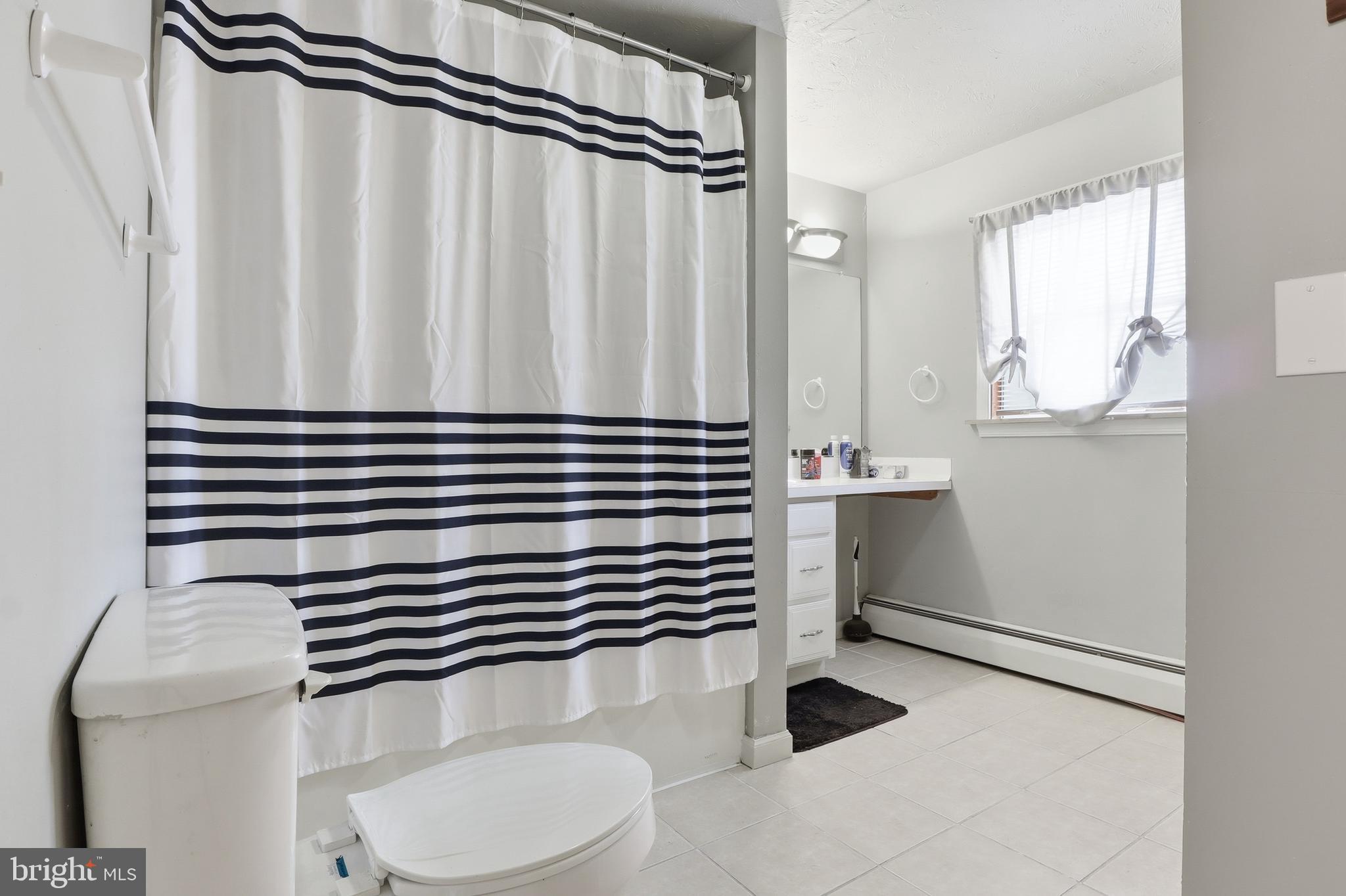 JONESTOWN - Residential