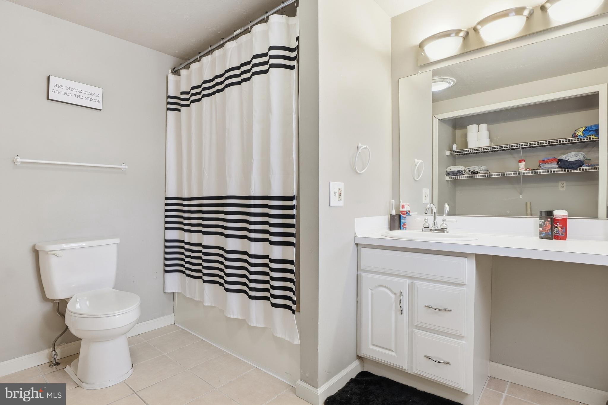 JONESTOWN - Residential