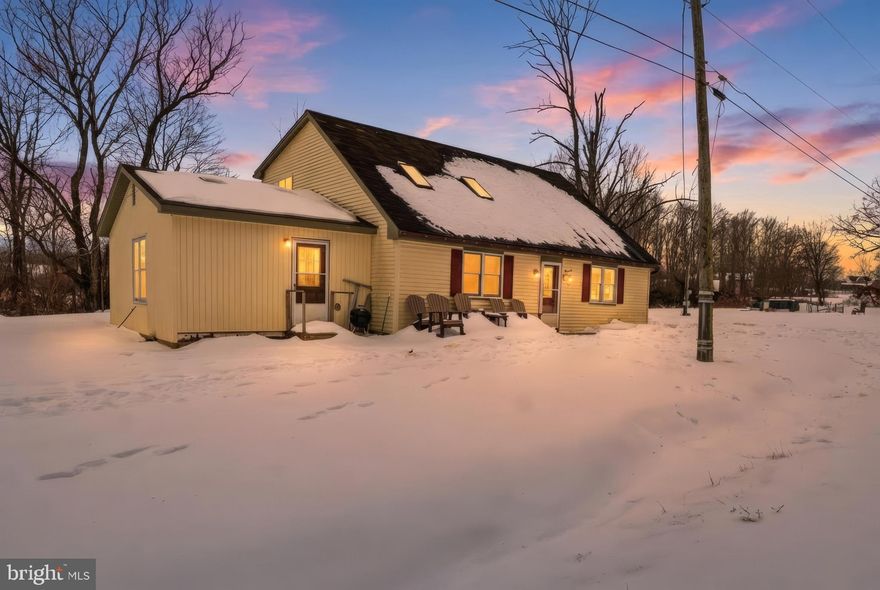 Nestled in the serene community of Jonestown, this charming traditional home offers a perfect blend of comfort and space, ideal for those seeking a peaceful retreat. Built in 1989, this residence boasts 3 spacious bedrooms and 2 full bathrooms, providing ample room for relaxation and privacy.  Set on an expansive 14.61-acre lot, this property invites you to explore the beauty of nature right outside your door. Imagine hosting gatherings or enjoying quiet evenings under the stars in your own private oasis. The combination of materials used in the home’s construction adds character and warmth, making it a welcoming space for all. The inviting layout encourages a seamless flow between living areas, perfect for entertaining or simply unwinding after a long day. While there’s no pool, the vast outdoor space offers endless possibilities for gardening, outdoor activities, or simply enjoying the tranquility of your surroundings. Parking is a breeze with a convenient driveway, ensuring easy access for you and your guests. This home is not just a place to live; it’s a canvas for your dreams and aspirations. Embrace the opportunity to make this charming property your own and experience the joy of living in a space that truly feels like home.