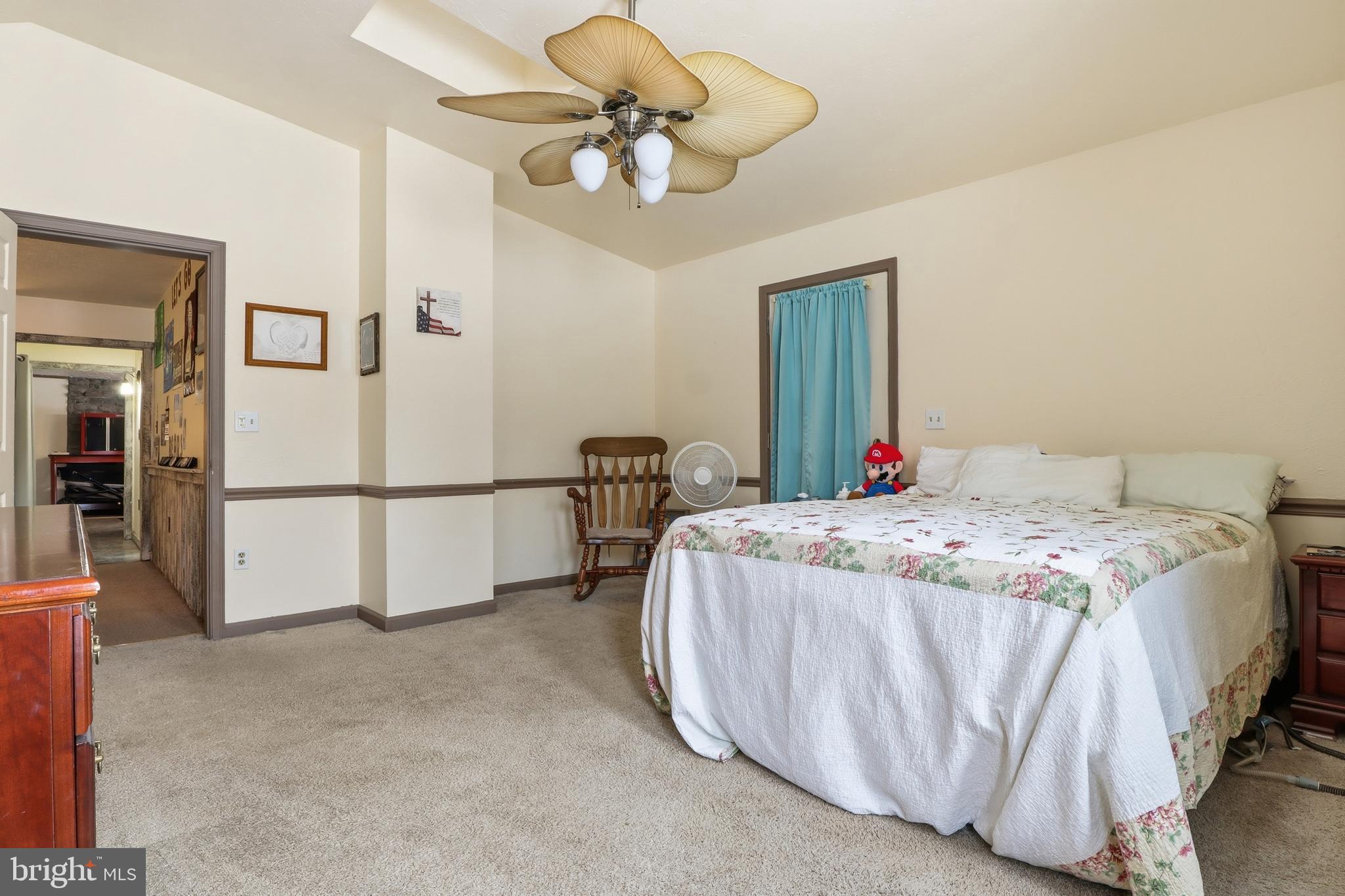 JONESTOWN - Residential