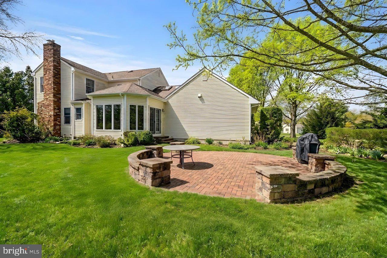 4 HARDLEY DRIVE