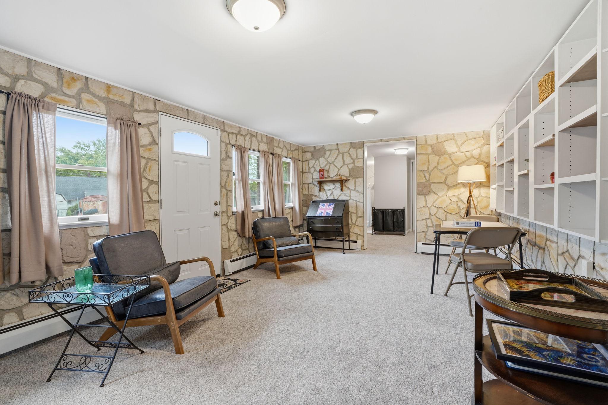 INDIAN CREEK - Residential