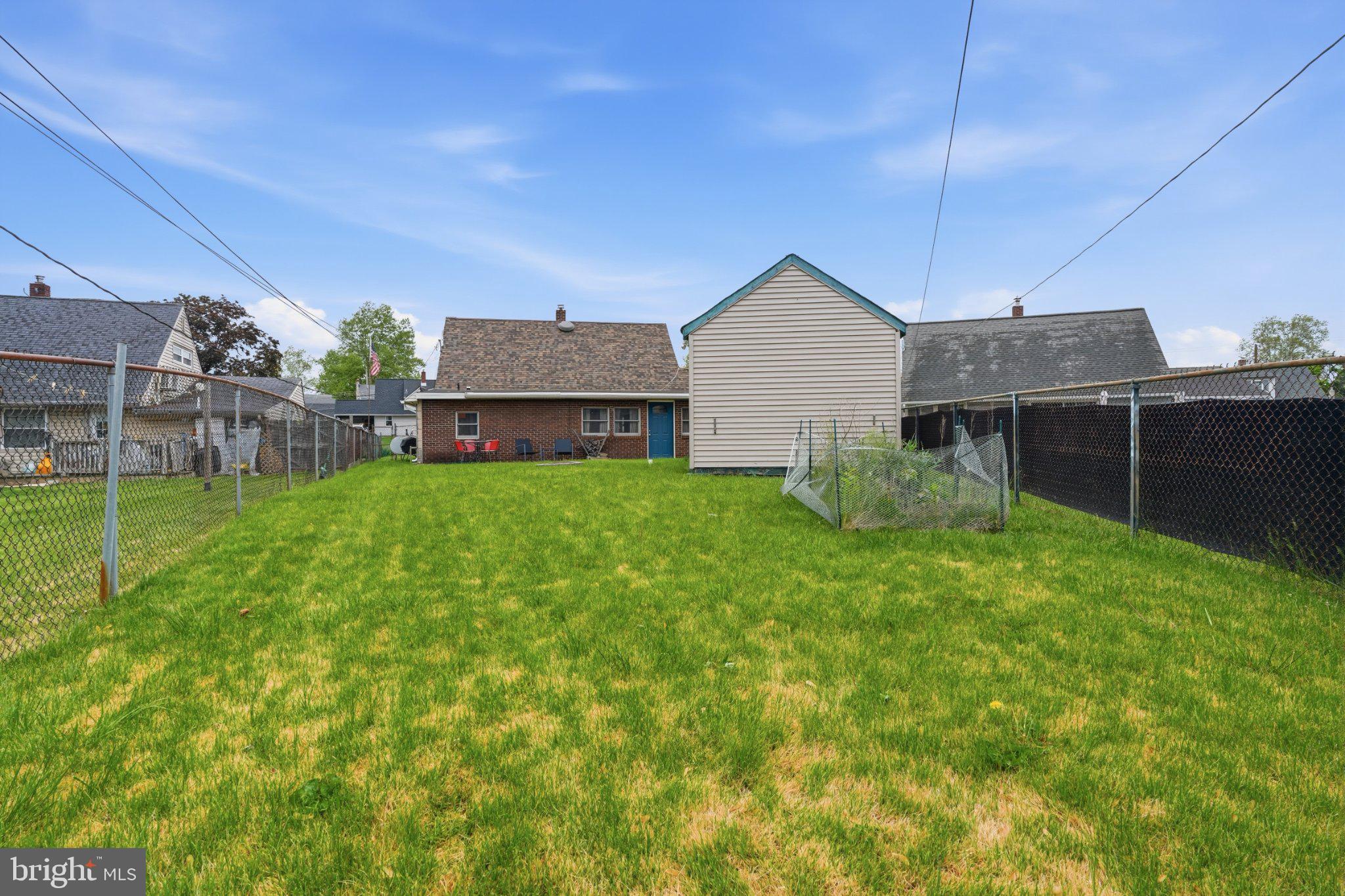 INDIAN CREEK - Residential