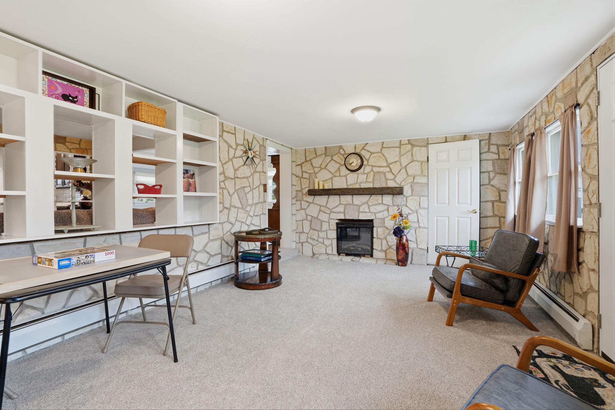 INDIAN CREEK - Residential