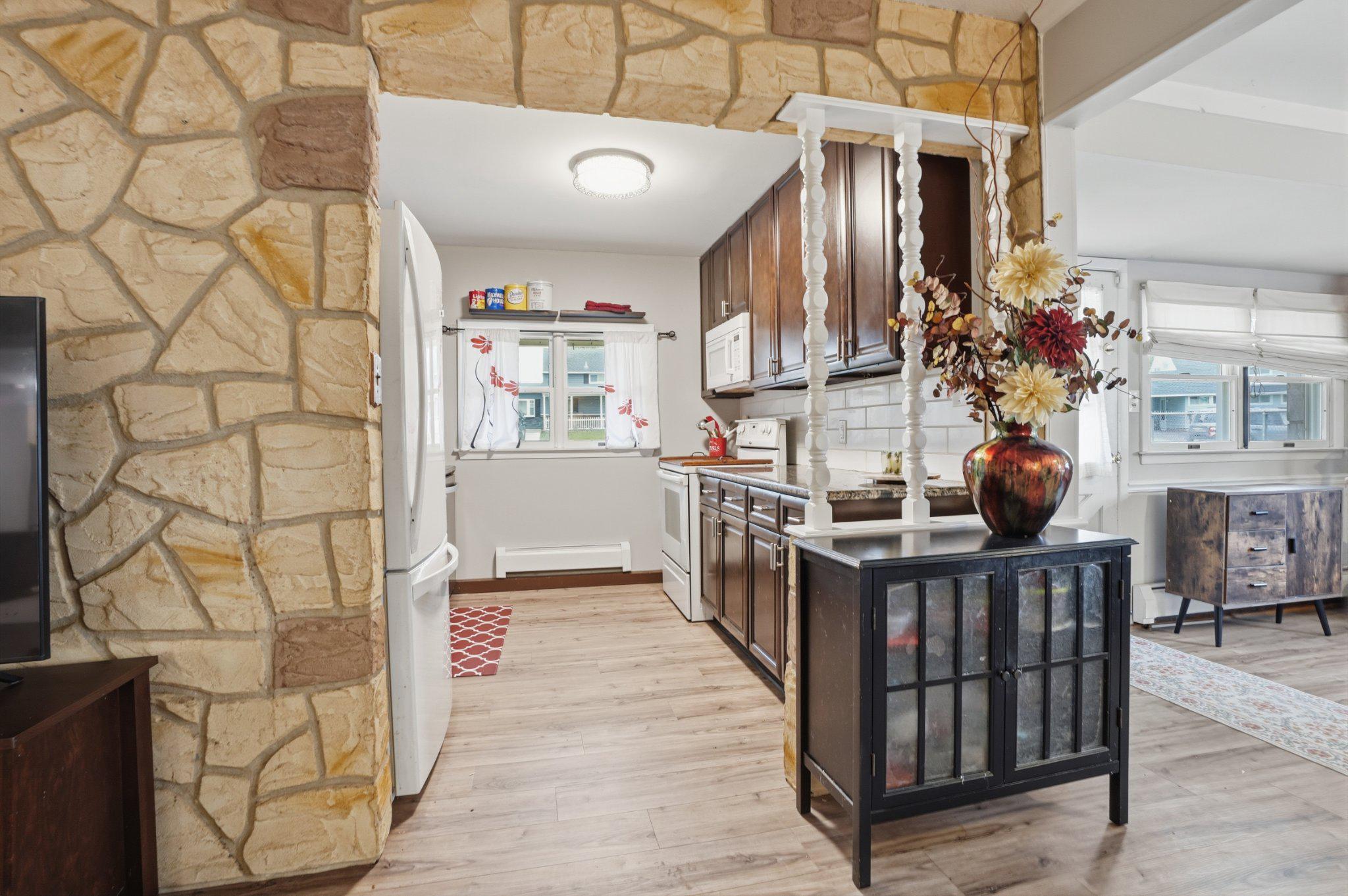 INDIAN CREEK - Residential