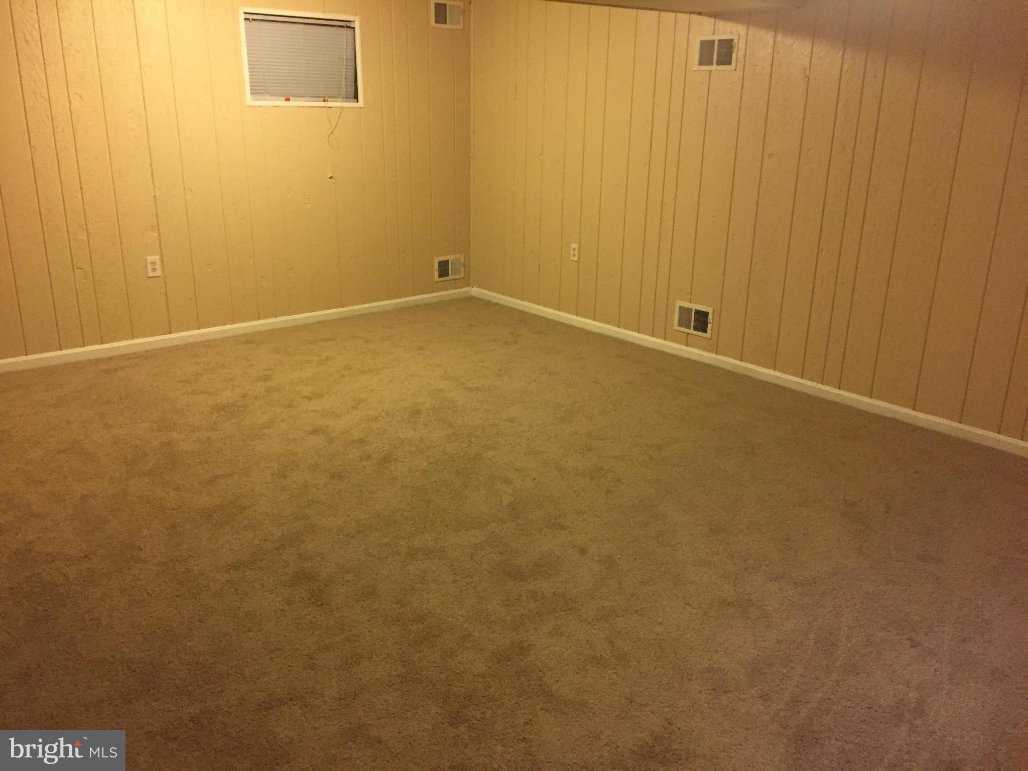 ROLLING ACRES - Residential