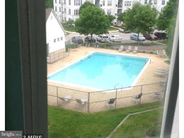 BOWIE TOWERS - Residential Lease