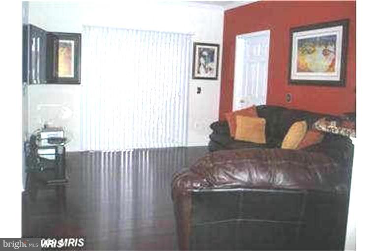 BOWIE TOWERS - Residential Lease