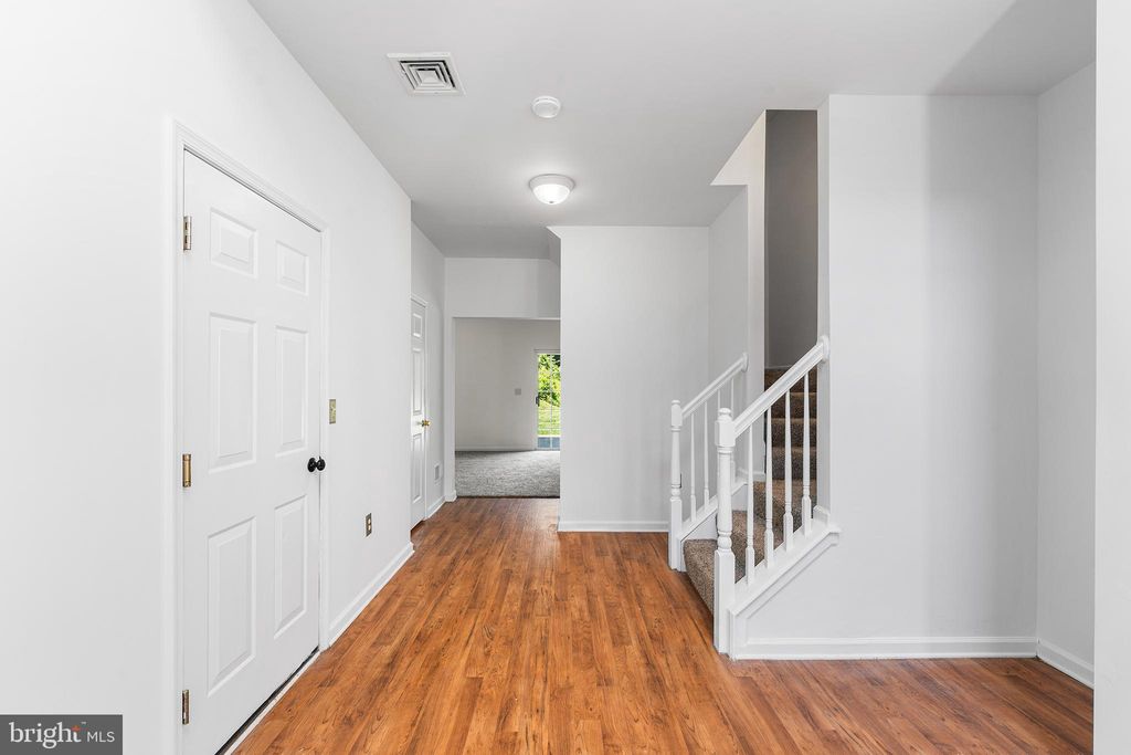 Photo of 473 Marion Road, YORK, PA 17406 (MLS # PAYK2088414)