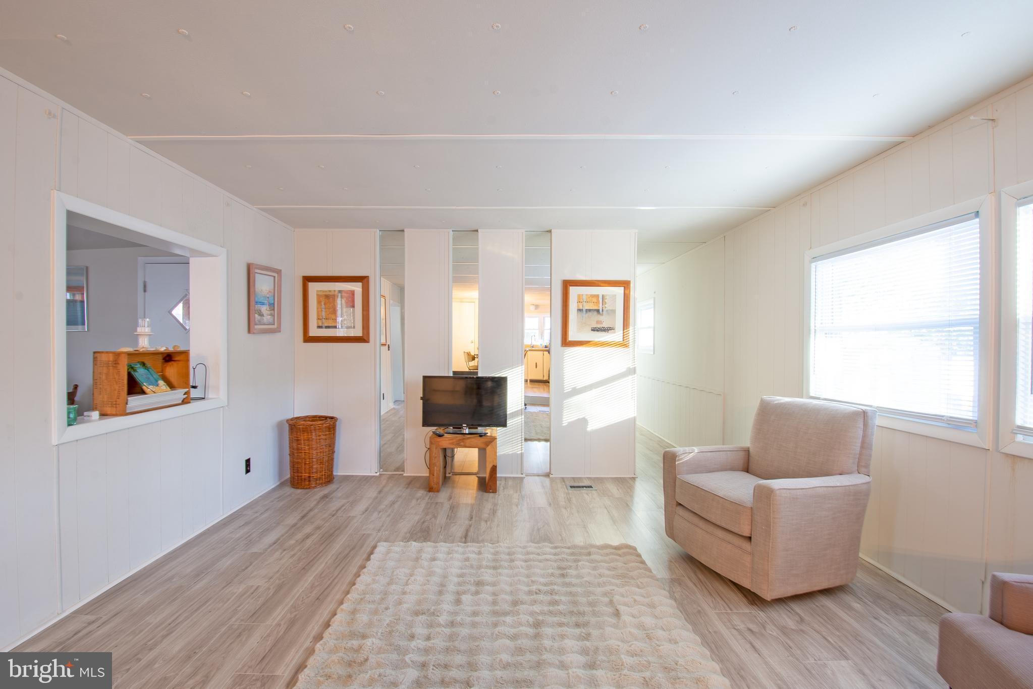 WEST BAY PARK - Residential