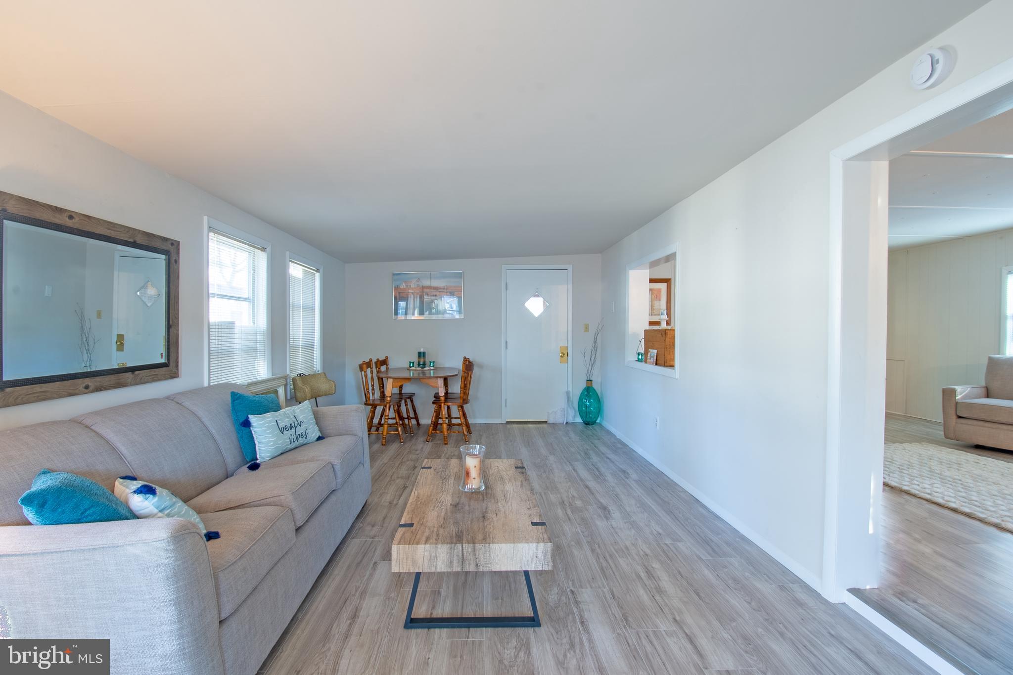 WEST BAY PARK - Residential