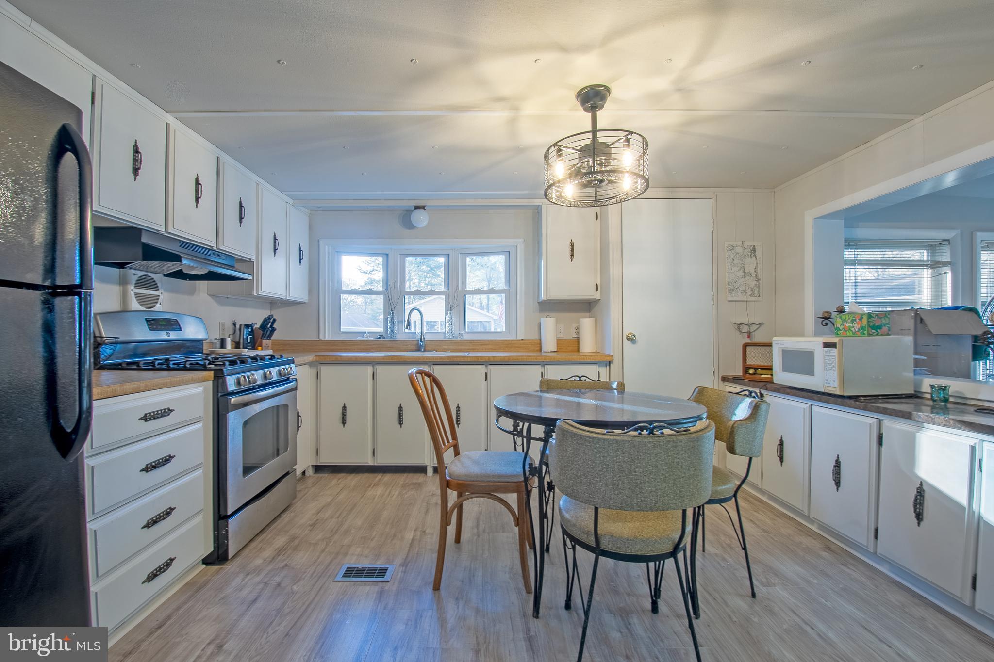 WEST BAY PARK - Residential