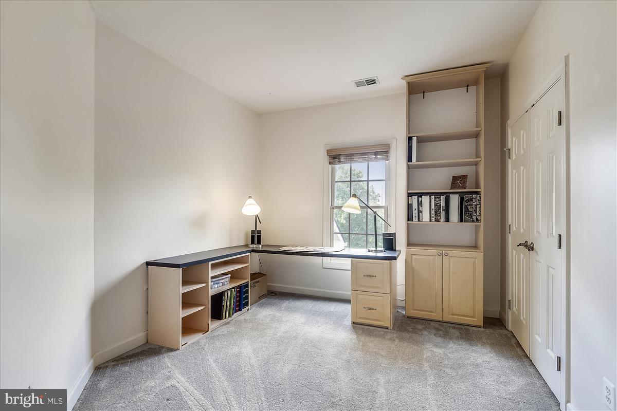 STUART HILLS - Residential