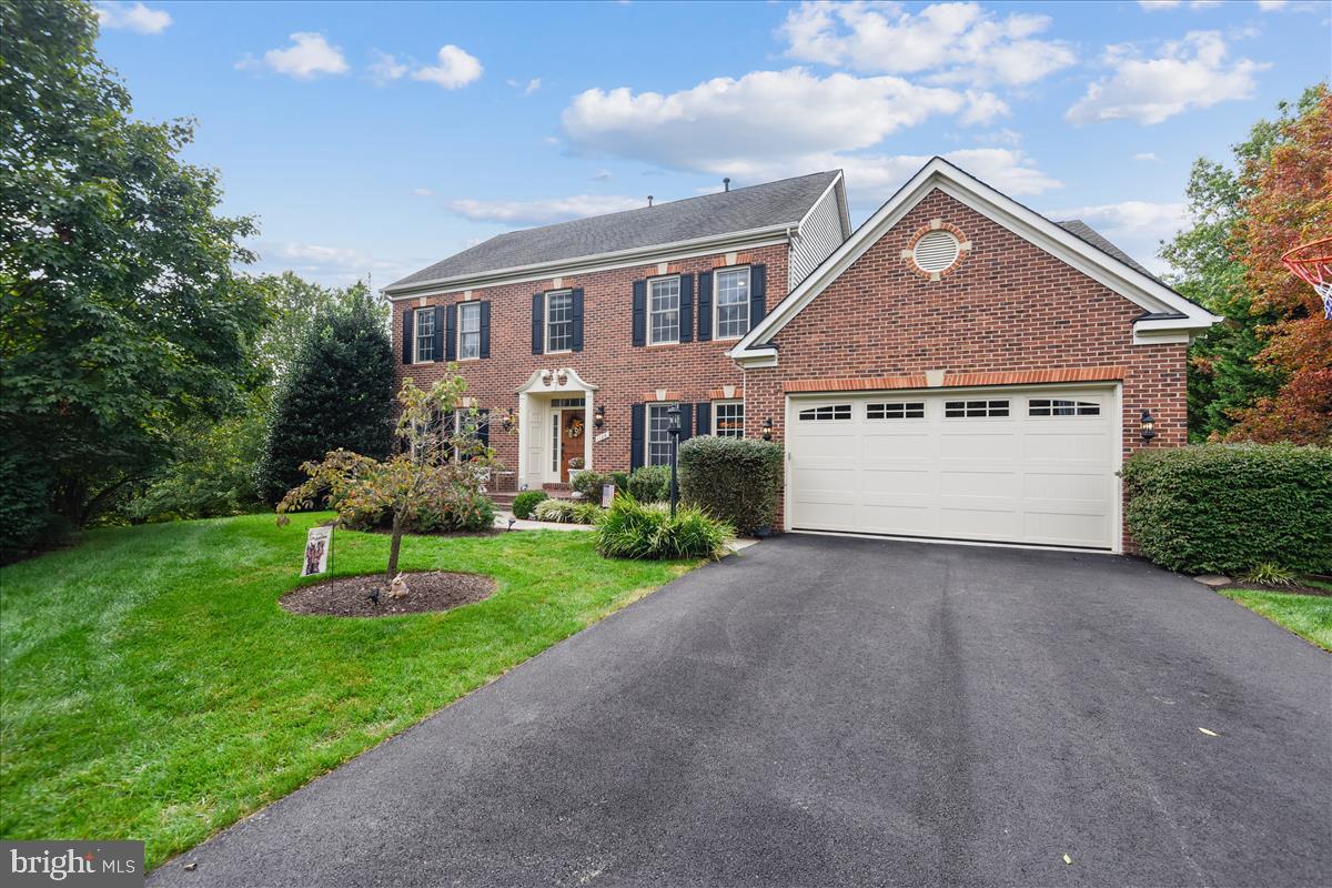 STUART HILLS - Residential