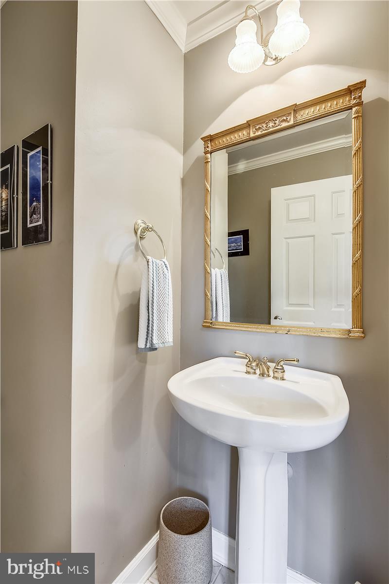 STUART HILLS - Residential